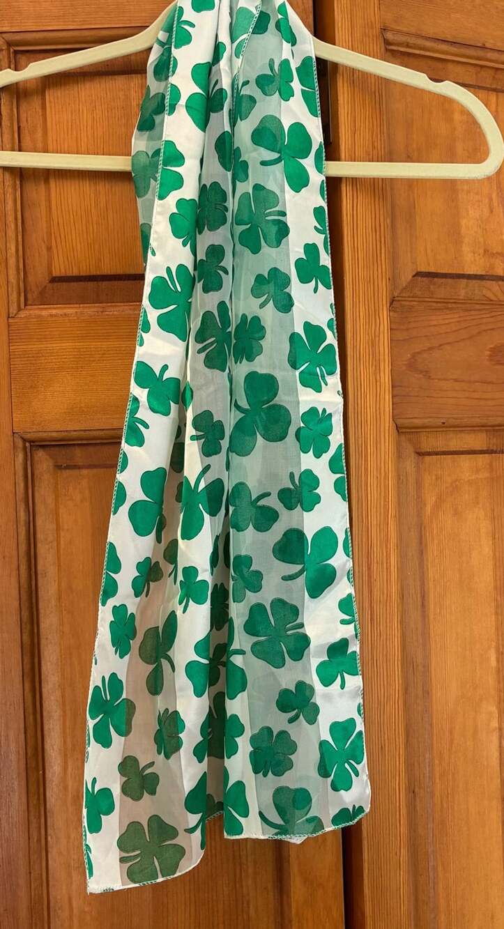 CTM St Patrick's Day Clover Leaf Scarf White Green Satin